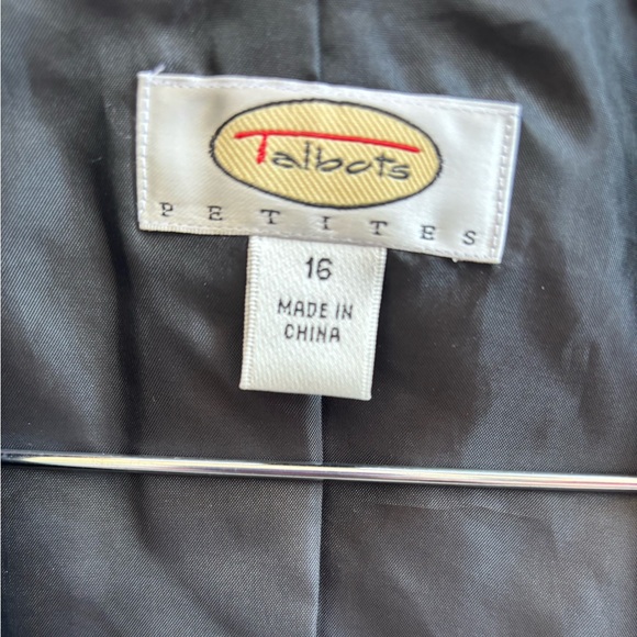 Gorgeous Black Velvet Blazer Sz 16 - EUC - Picture 7 of 13